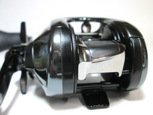 Load image into Gallery viewer, R5374) SHIMANO &#39;18 ANTARES DC MD XG LEFT Bait casting Reel