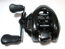 Load image into Gallery viewer, R5374) SHIMANO &#39;18 ANTARES DC MD XG LEFT Bait casting Reel